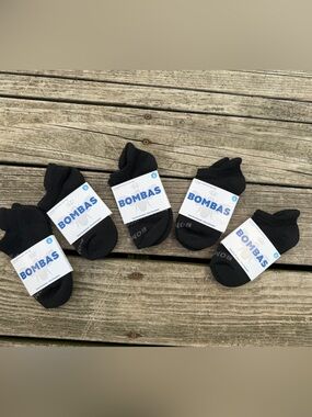 Bombas No-Show Athletic Socks - Black (5 Pack)